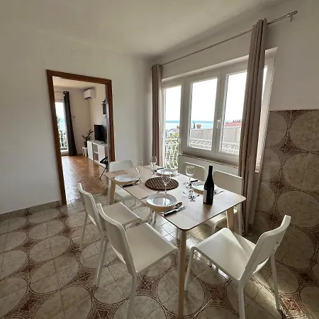 Lägenhet Matejcic Crikvenica